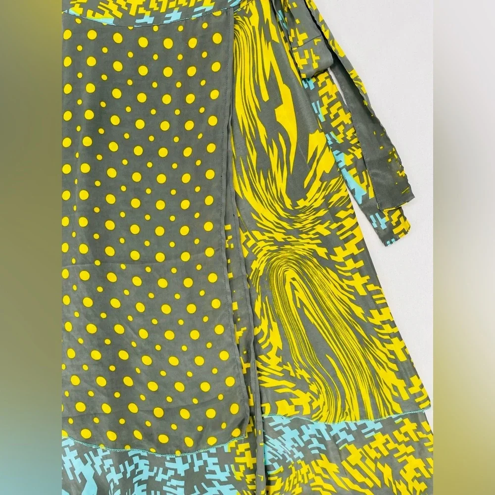 Kariza vibrant wrap